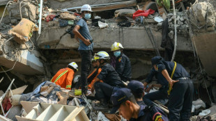 Buscan sobrevivientes al terremoto en Birmania en medio de nuevas r&eacute;plicas