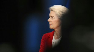 Facing confidence vote, EU chief calls for unity