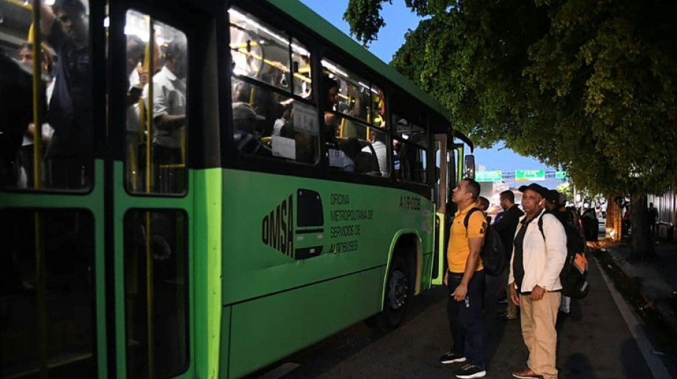 Una "desconexión manual" causó el apagón masivo de República Dominica, según un informe