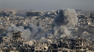 Defensa Civil de Gaza reporta 26 mortos perto de centros de ajuda