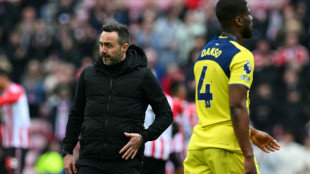 Tottenham perde para Sunderland na estreia de De Zerbi e entra na zona de rebaixamento