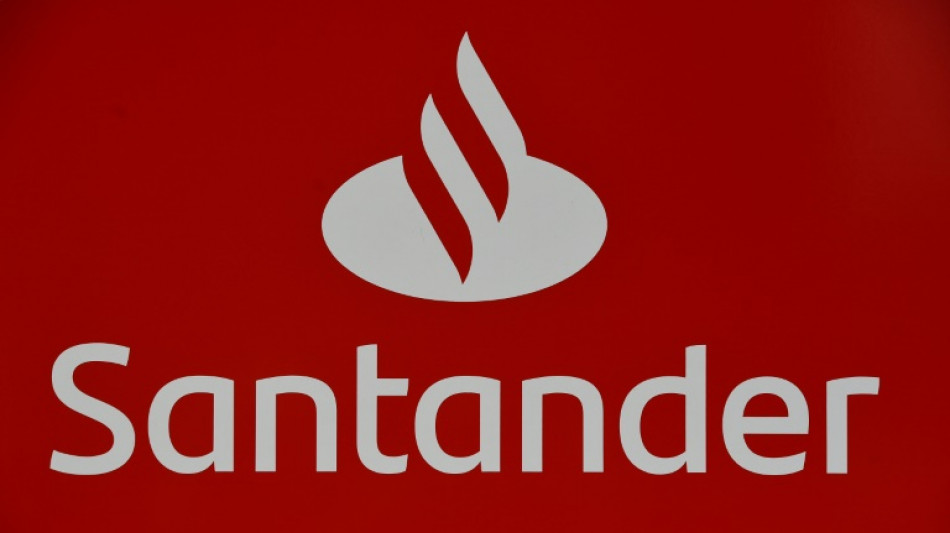 Preacuerdo entre Renault y Santander para crear una filial especializada en leasing automotriz