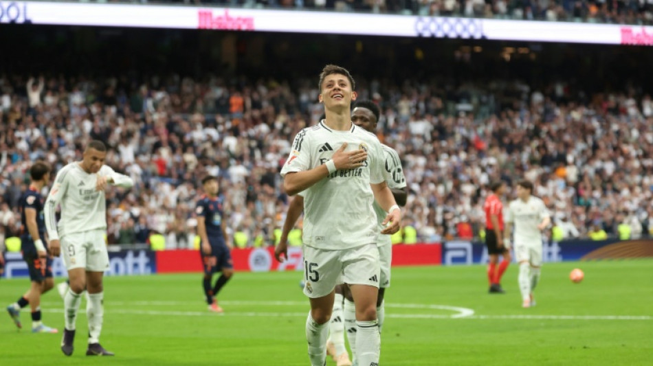 G&uuml;ler, el inesperado salvavidas del juego del Real Madrid 