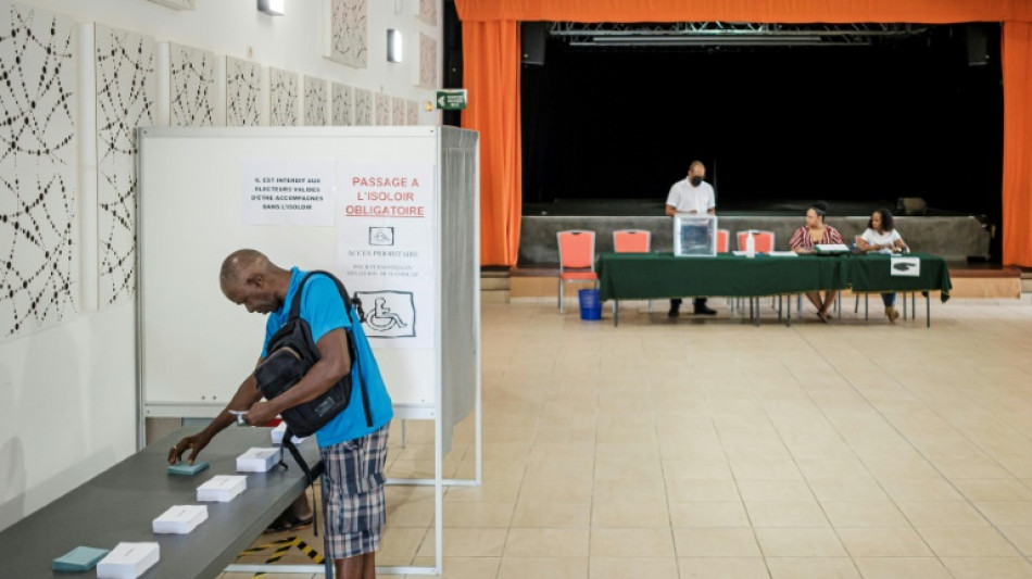 In Frankreich &ouml;ffnen die Wahllokale zur ersten Runde der Pr&auml;sidentschaftswahl