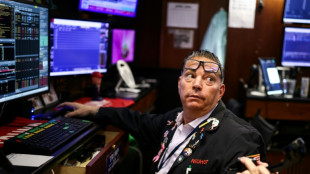 Wall Street ouvre en petite hausse, les yeux riv&eacute;s sur le Moyen-Orient