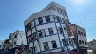 Un posible muerto y decenas de heridos por potente terremoto en Taiw&aacute;n