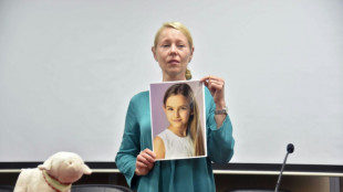 In Paraguay vermisste deutsche M&auml;dchen an Mutter und Vater &uuml;bergeben