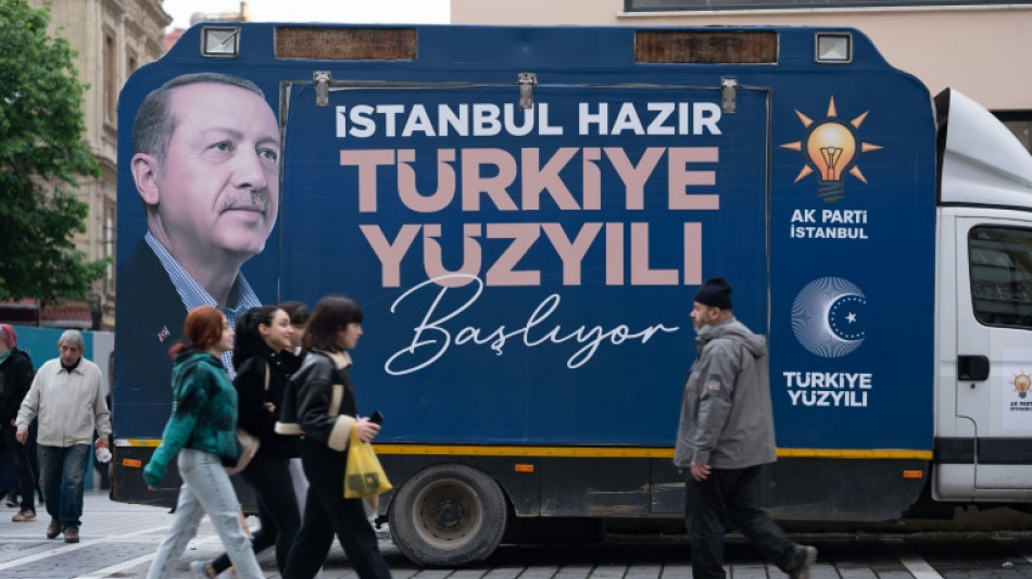 Erdogan tritt erstmals seit Erkrankung wieder &ouml;ffentlich auf 