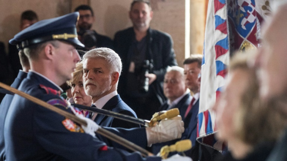 El general retirado Pavel presta juramento como presidente de Rep&uacute;blica Checa