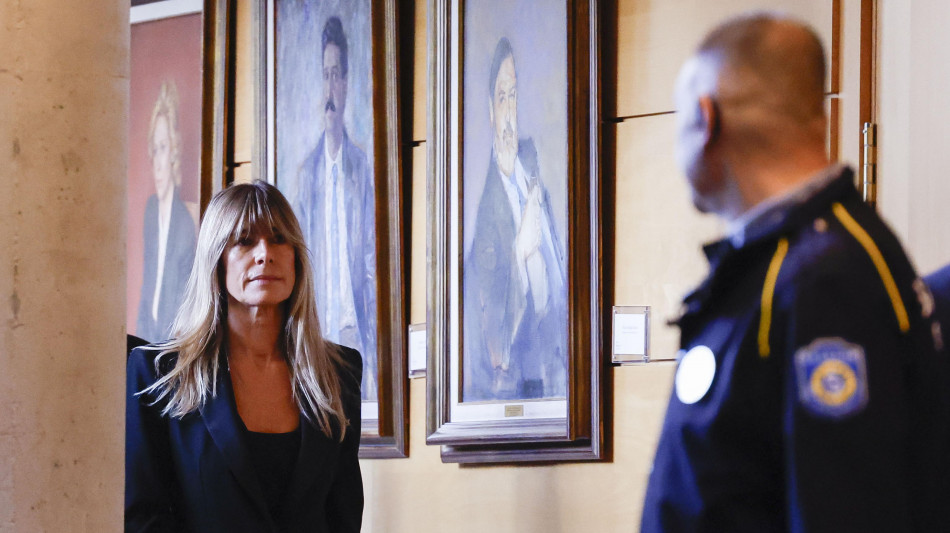 Giudice convoca la moglie di Sanchez in tribunale per consegnare il passaporto
