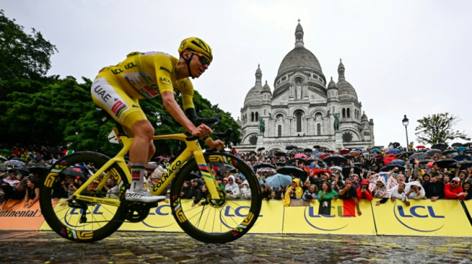 Le tourbillon du Tour de France embrase Montmartre, un an apr&egrave;s les JO