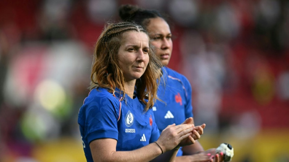 Mondial de rugby: pour les Bleues, une demie pleine mais un verre &agrave; moiti&eacute; vide