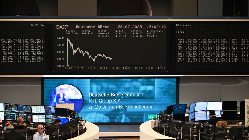 Borsa: l'Europa apre in lieve rialzo, timori tensioni Usa-Cina