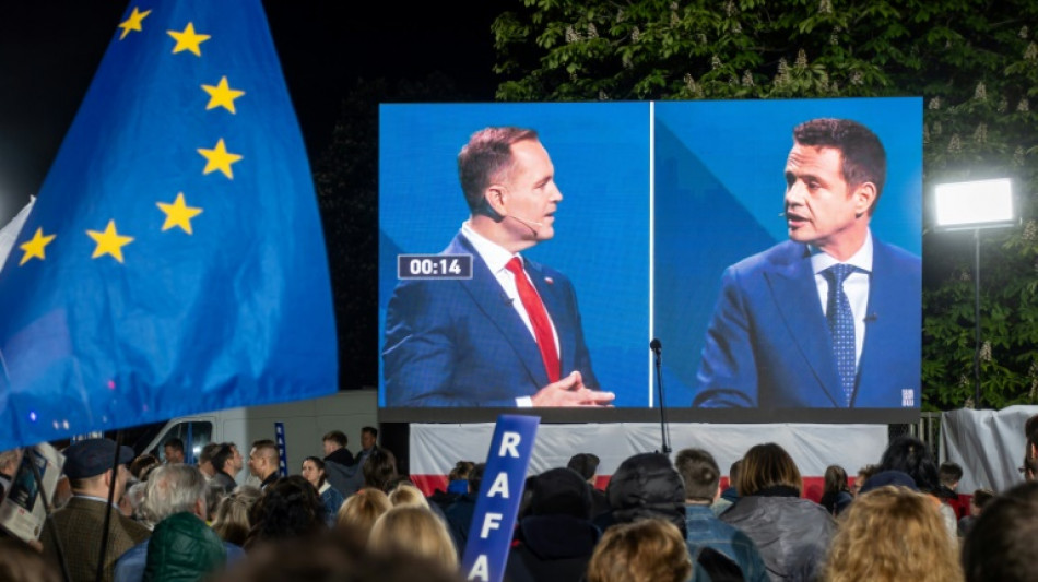 Les rivaux &agrave; la pr&eacute;sidence polonaise au coude-&agrave;-coude avant le vote de dimanche