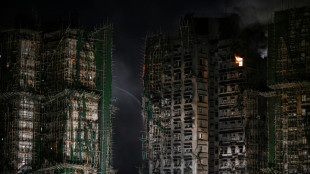 Zahl der Toten bei Großbrand in Hongkong steigt auf 94