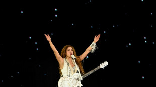 Shakira far&aacute; megashow gratuito na praia de Copacabana em 2 de maio