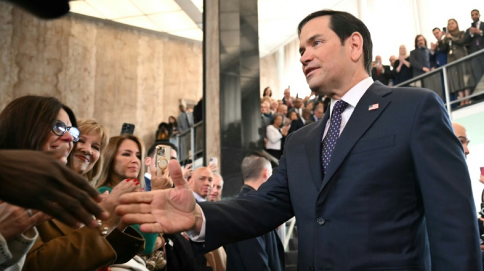Rubio chega ao Panam&aacute; em meio a amea&ccedil;as de retomar o canal