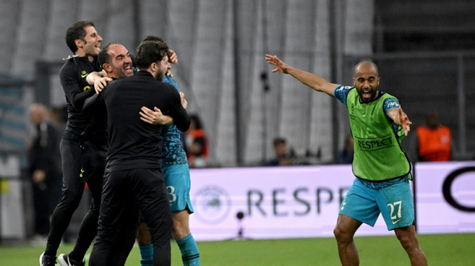 Spurs, Eintracht into Champions League last 16 as Liverpool beat Napoli