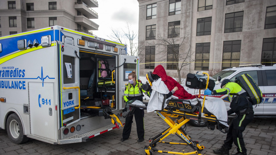 Polizia, 'tre morti in una sparatoria a Montreal, anche l'aggressore'