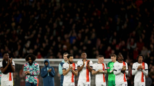 Herzstillstand bei Luton-Kapit&auml;n, Spiel abgebrochen - City nur 2:2