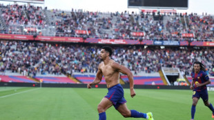 Barca claim Liga lead, Atletico rise to fourth