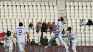 Rampant Wood fires England to series win over Pakistan