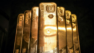 Cota&ccedil;&atilde;o do ouro supera US$ 3.000 com tarifas e temores geopol&iacute;ticos