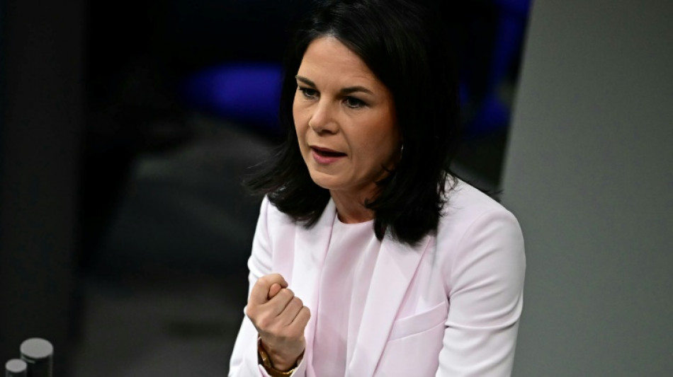 Baerbock und Morgan fordern mehr Ehrgeiz bei Emissionen - Finanzzusagen bekr&auml;ftigt