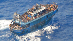 Suche nach Hunderten Vermissten geht nach Schiffsungl&uuml;ck vor Griechenland weiter