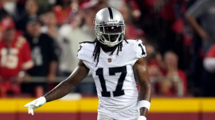 Raiders receiver Adams charged over photographer shove