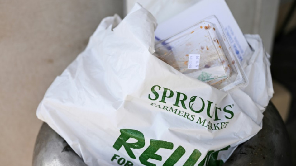 California demanda a ExxonMobil por "enga&ntilde;osa" campa&ntilde;a sobre reciclaje