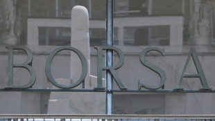 Borsa: l'Europa ritocca i massimi con i tecnologici, Milano +0,8%