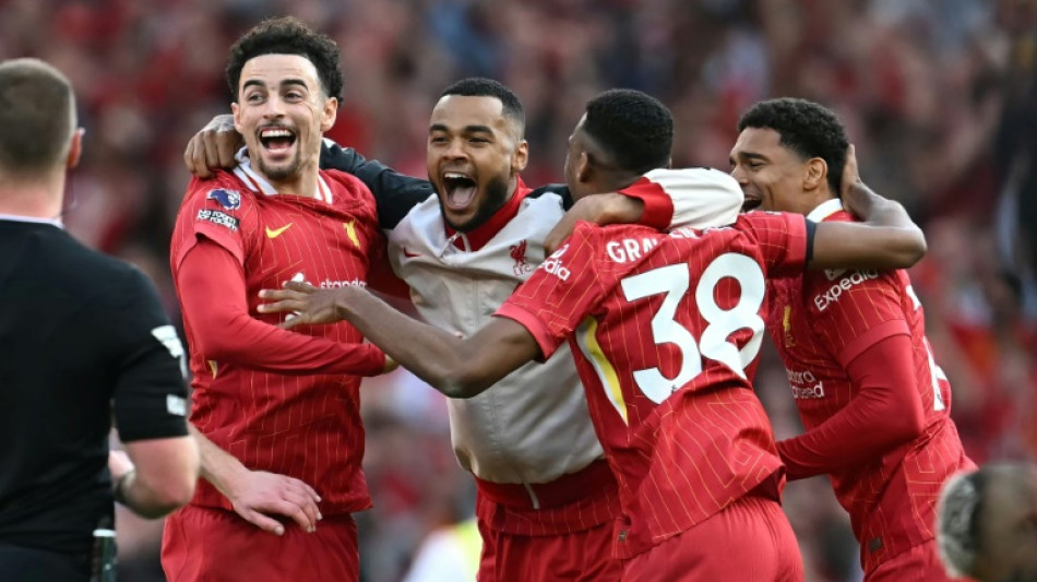 Foot: Liverpool sacré champion d'Angleterre pour la 20e fois