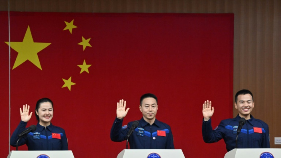 China incluye a su &uacute;nica ingeniera espacial en la tripulaci&oacute;n que ir&aacute; a su estaci&oacute;n orbital