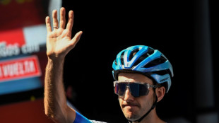 Simon Yates da positivo al covid y abandona la Vuelta a Espa&ntilde;a