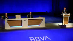 El BBVA revisa al alza sus objetivos tras un beneficio semestral récord