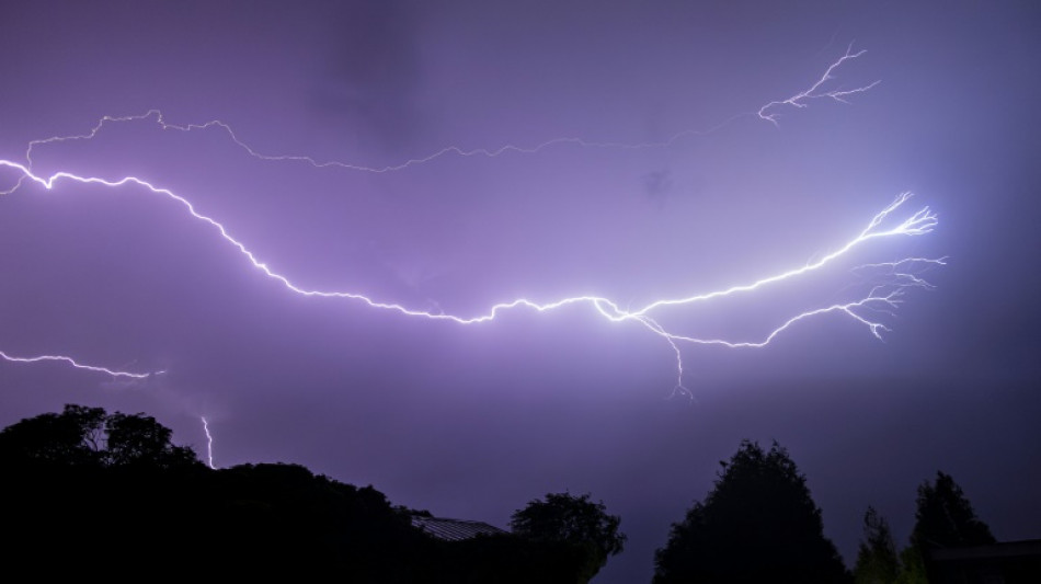 Orages et pluie-inondation: un mort et six blessés, le sud-est en vigilance orange