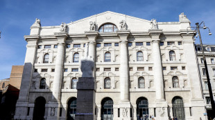 Borsa: Milano apre in lieve calo, Ftse Mib -0,18%