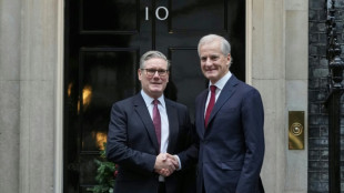 UK, Norway to jointly 'hunt Russian submarines' under new pact