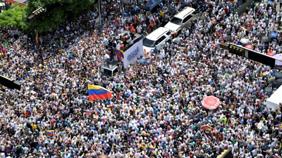 Crise post-&eacute;lectorale au Venezuela: arrestation d'une journaliste