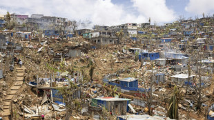 Cyclone &agrave; Mayotte: le bilan s'alourdit &agrave; 39 morts et plus de 4.000 bless&eacute;s