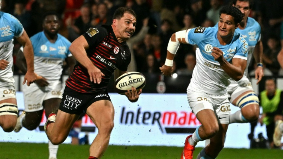 Dupont double helps Toulouse avoid Bayonne slip-up in Top 14