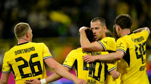 Borussia Dortmund vence Eintracht (3-2) e garante vice-campeonato da Bundesliga