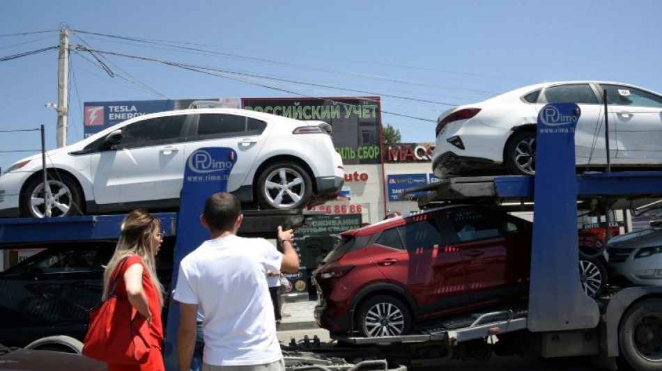 De EEUU a Rusia, el lucrativo comercio de coches de ocasi&oacute;n en Armenia