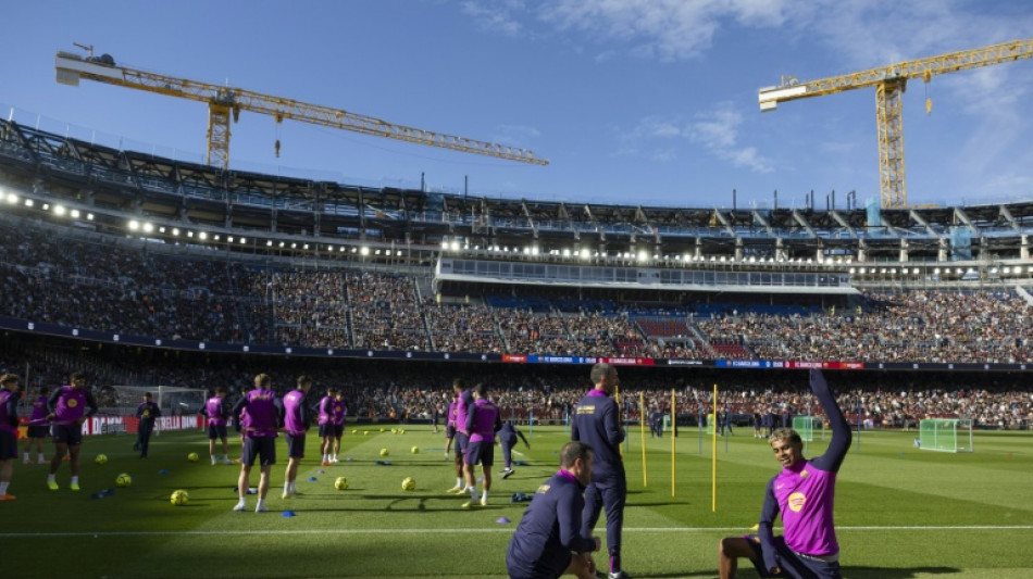 Uefa dá sinal verde ao Barcelona para voltar ao Camp Nou na Champions