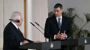 El jefe de gobierno español pide que "no caiga en el olvido" la situación del pueblo palestino