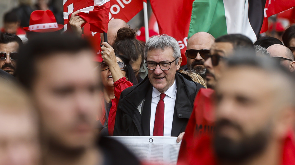 Cgil, domani assemblea a Firenze, si valuta anche lo sciopero