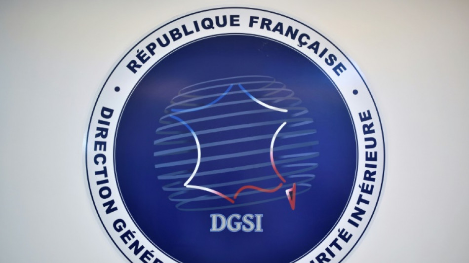 Livre sur la DGSI: proc&egrave;s ordonn&eacute; pour un journaliste et deux ex-policiers