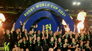 New Zealand beat England to win women's Rugby World Cup