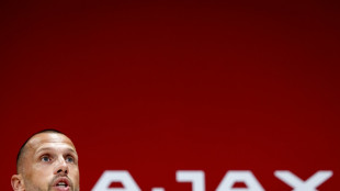 Dutch giants Ajax sack coach John Heitinga